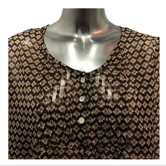 🛍️3/$40 Maternity Tunic Top Brown Floral Thyme Maternity Size Medium - Picture 4 of 4